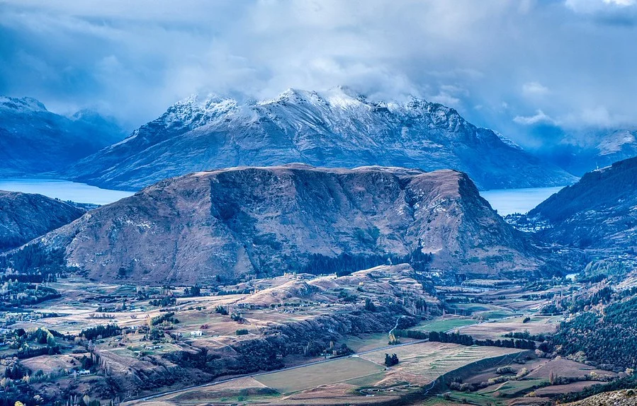 Mountain Layers