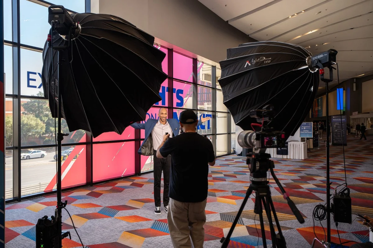 Agility in Action: How a Production Team Delivered High-End Visuals and Candid Interviews Under Pressure at a Major Convention