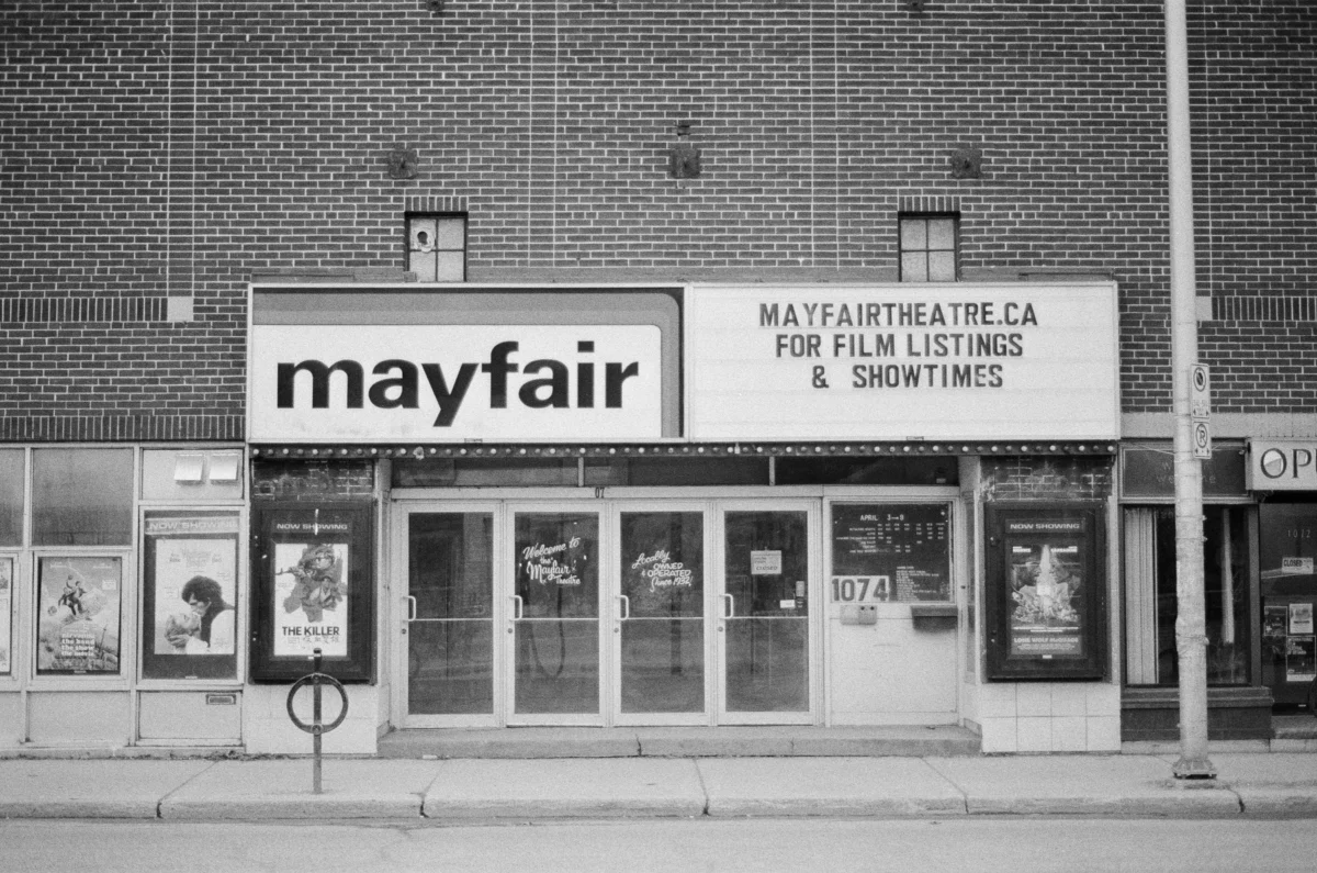 Capturing the Capital: A Photographic and Historical Exploration of Ottawa’s Urban Landscape and Transit Infrastructure