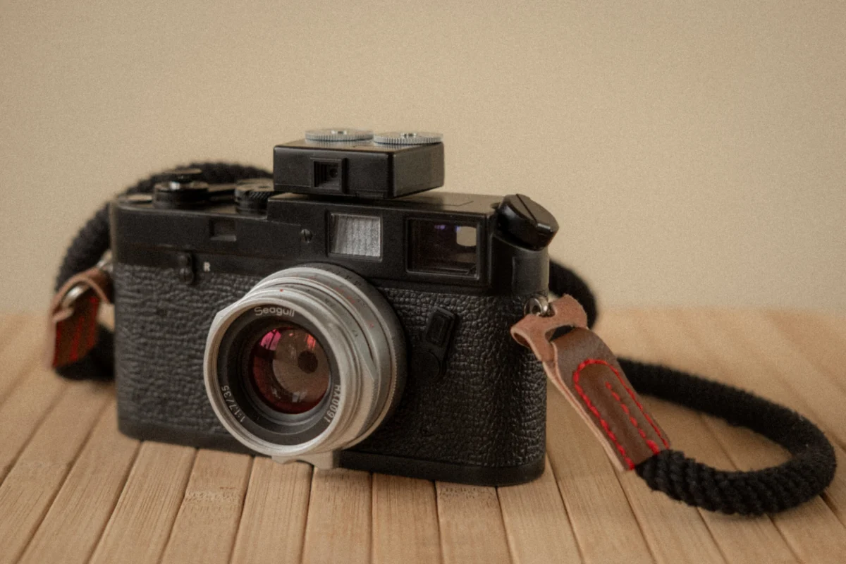 Technical Evaluation and Field Performance Analysis of the Leica M4-2 Rangefinder and the Limited Edition Seagull 7Artisans 35mm f1.7 M-Mount Lens